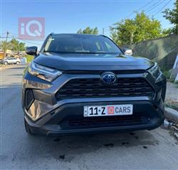 تۆیۆتا ڕاڤ 4